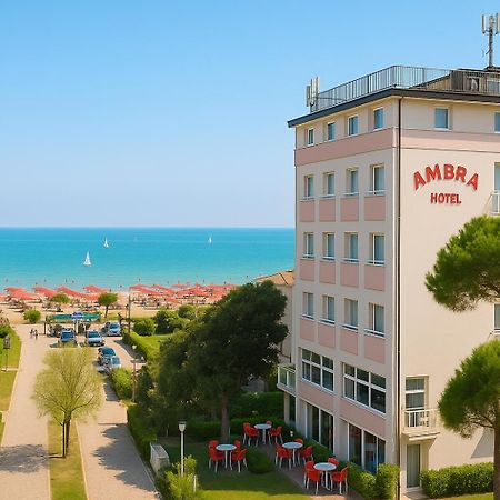 Hotel Ambra Милано Мартима Екстериор снимка