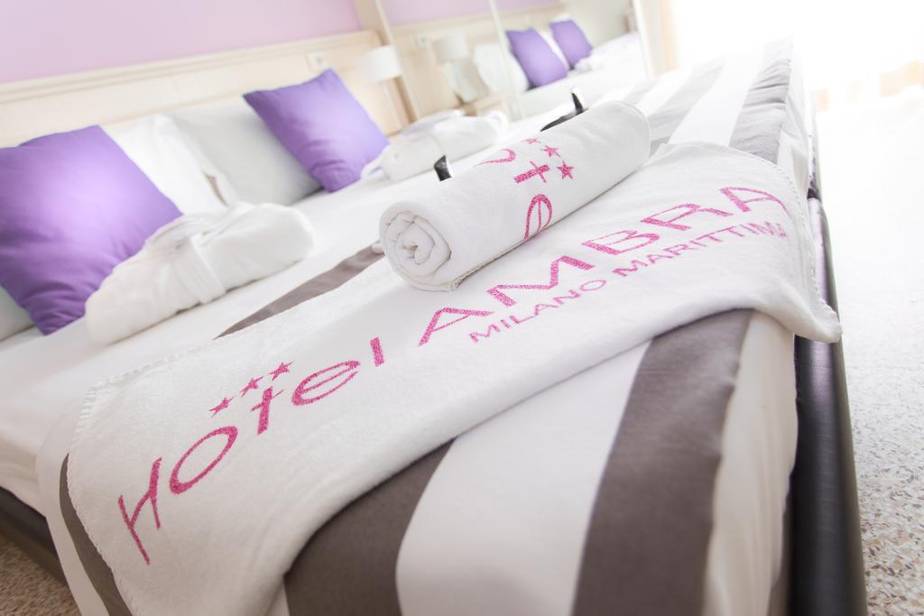 Hotel Ambra Милано Мартима Стая снимка