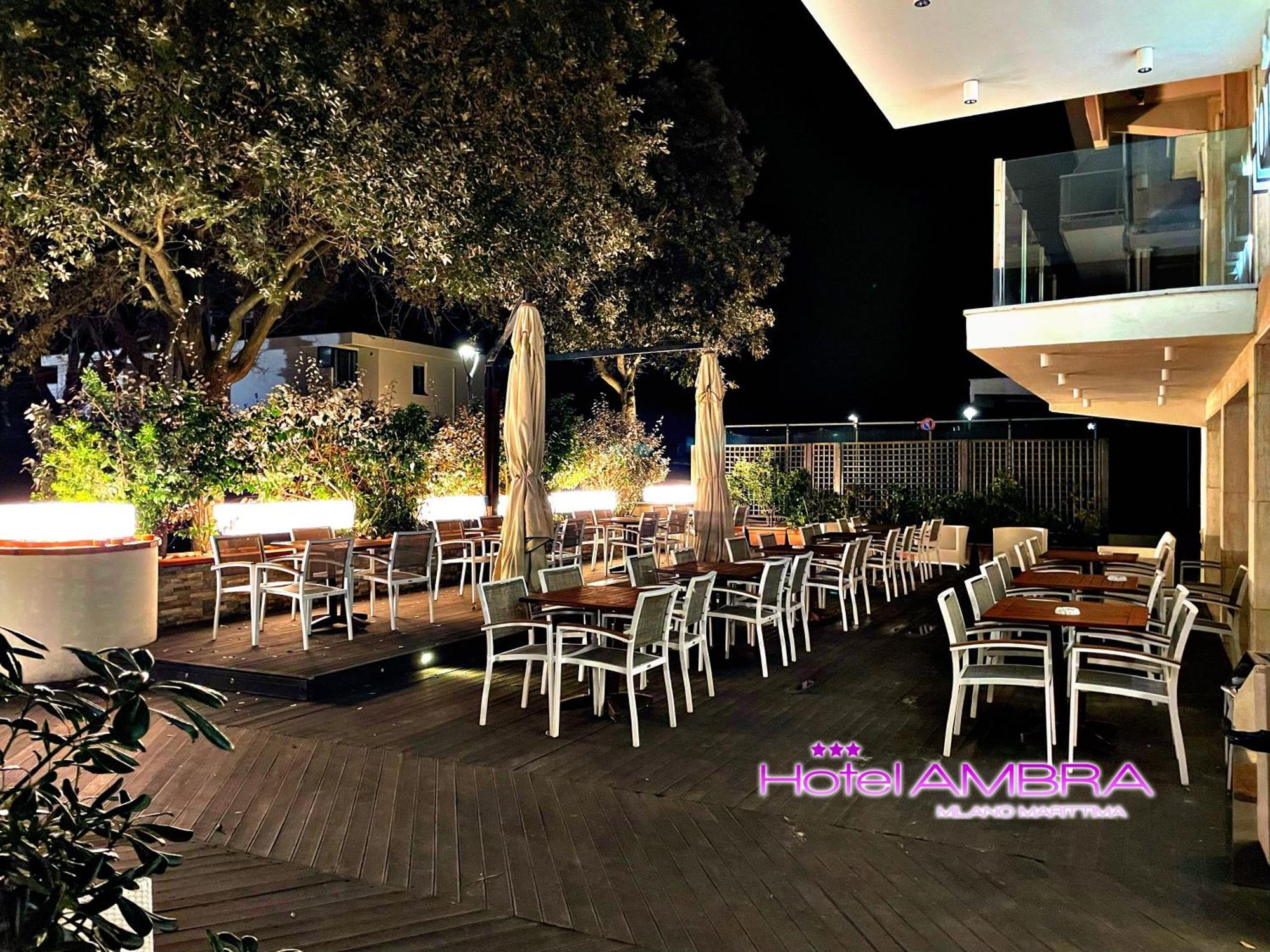 Hotel Ambra Милано Мартима Екстериор снимка